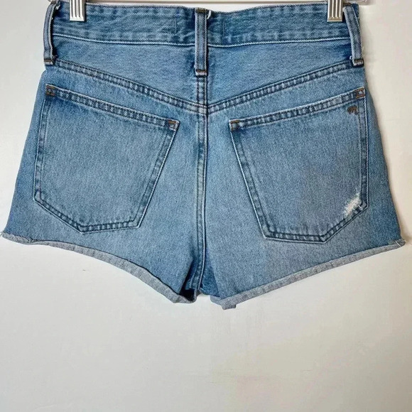 Madewell Relaxed Denim Shorts in Renfield Wash Destructed Edition - Picture 4 of 6